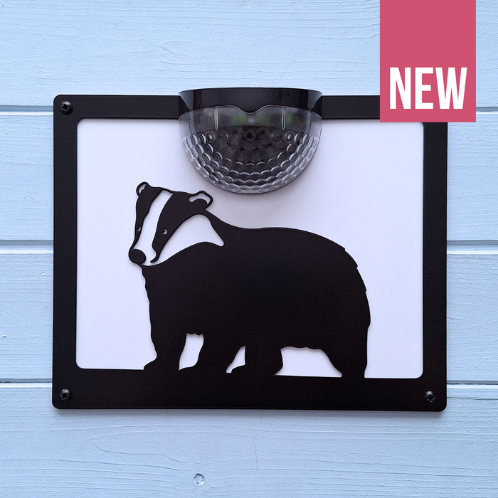 Badger Solar Light Wall Plaque