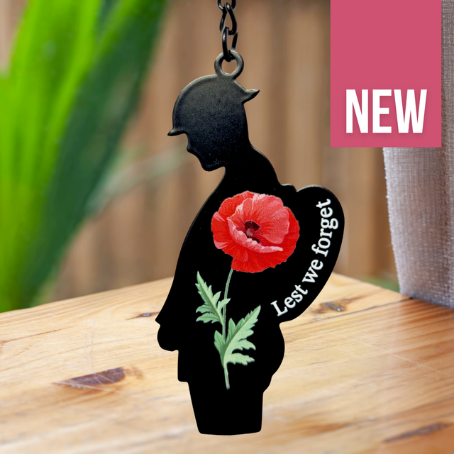 Remembrance Soldier Keyring