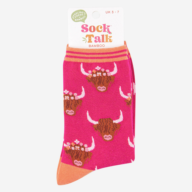 Highland Cow With Floral Crown Pink Women's Bamboo Socks